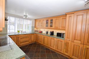 Kitchen- click for photo gallery